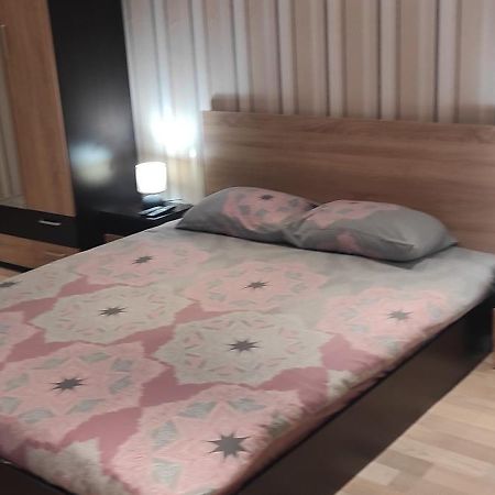 Apartamento Apartament Kostov Sliven Exterior foto